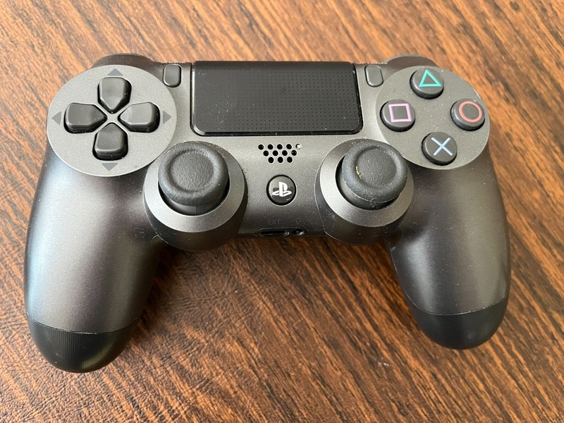Limited Edition SONY Steel Black PS4 Wireless Controller