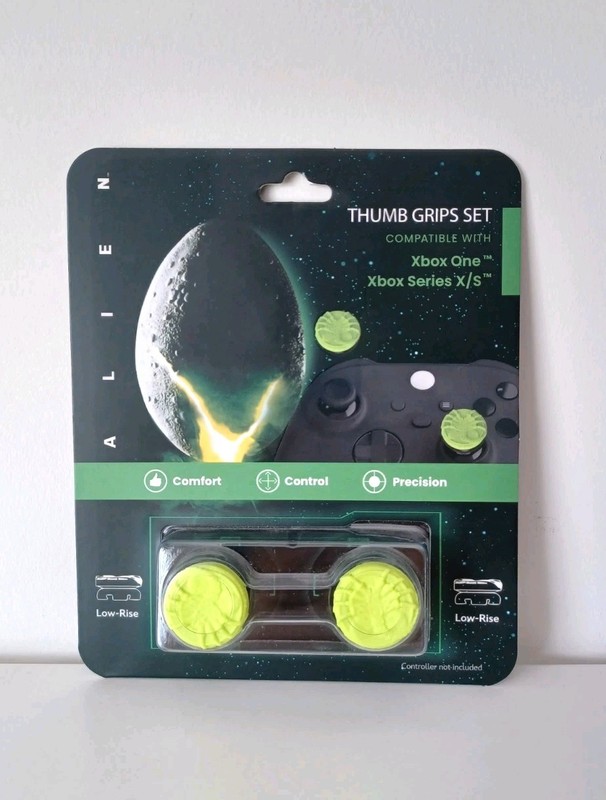 "Alien" GEEKNET (Low Rise Thumb Sticks for Xbox One/ SERIES X) (Brand New).