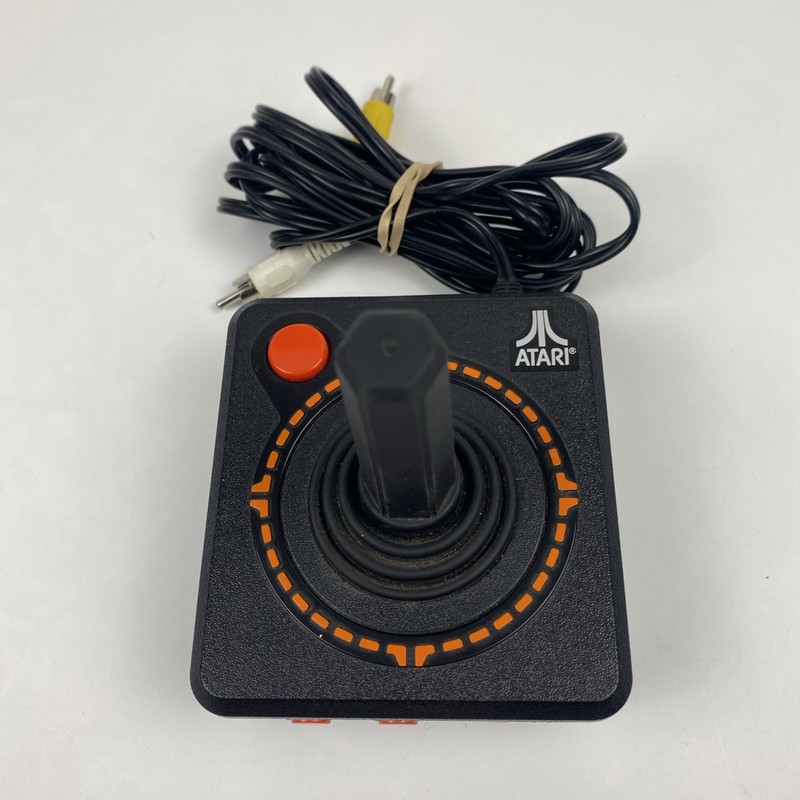 Atari 2600 Plug & Play Joystick (10-in-1 Games) – Item #09560