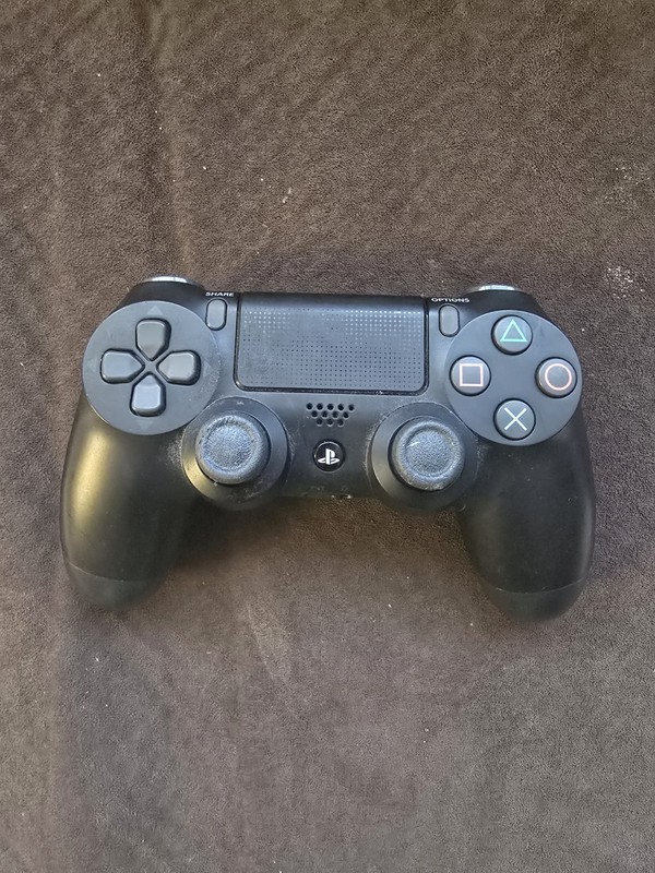 Sony PlayStation 4 PS4 Dualshock 4 Controller Black – Used
