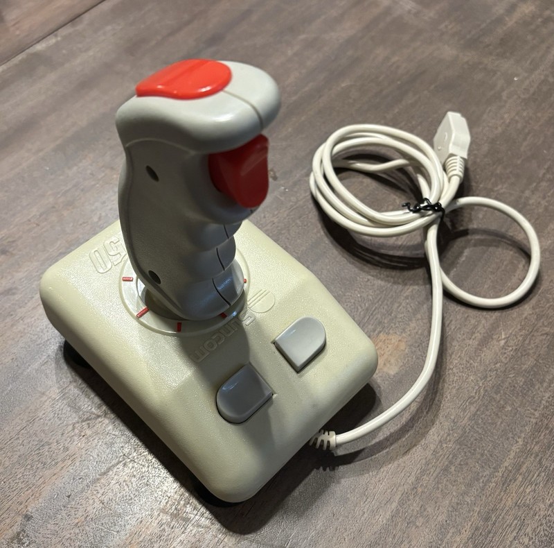 TAC-50 Joystick for Atari/Commodore - TESTED & WORKING gallery