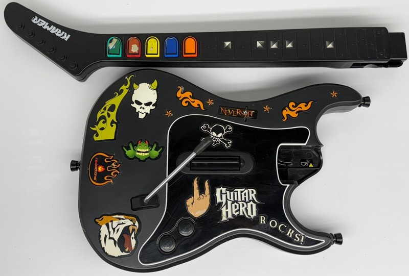 Guitar Hero Kramer Striker Red Octane Wireless PS2 PS3 No Dongle 95119.805 READ