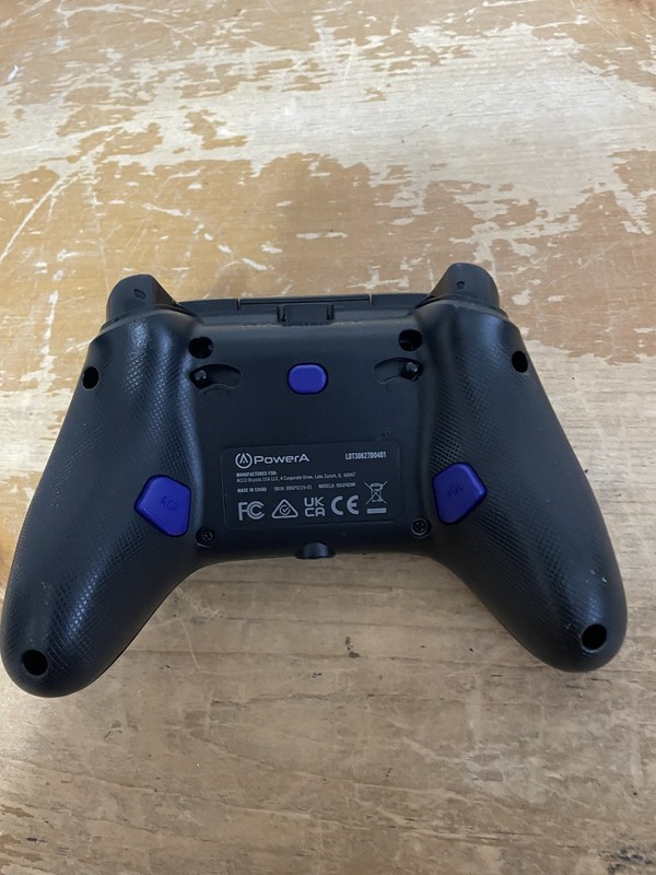 PowerA XBGPADWI Advantage Wired Controller Sparkle For Xbox One X|S & PC gallery
