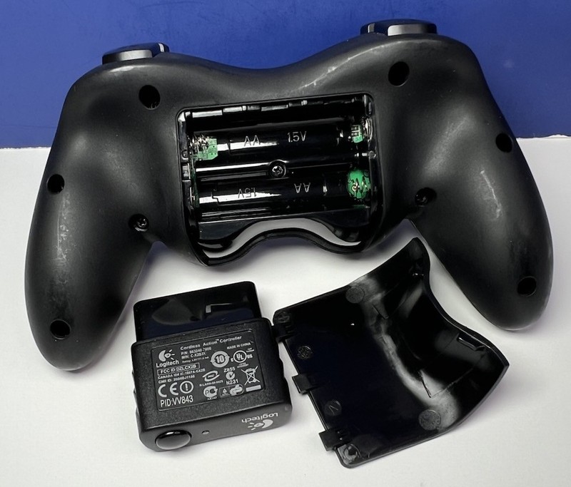 Logitech G-X2D11 PlayStation 2 PS2 Wireless Action Controller w/ Dongle - TESTED gallery