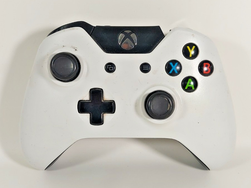 XBOX ONE Covert Forces White Wireless Controller Works but missing R1 button