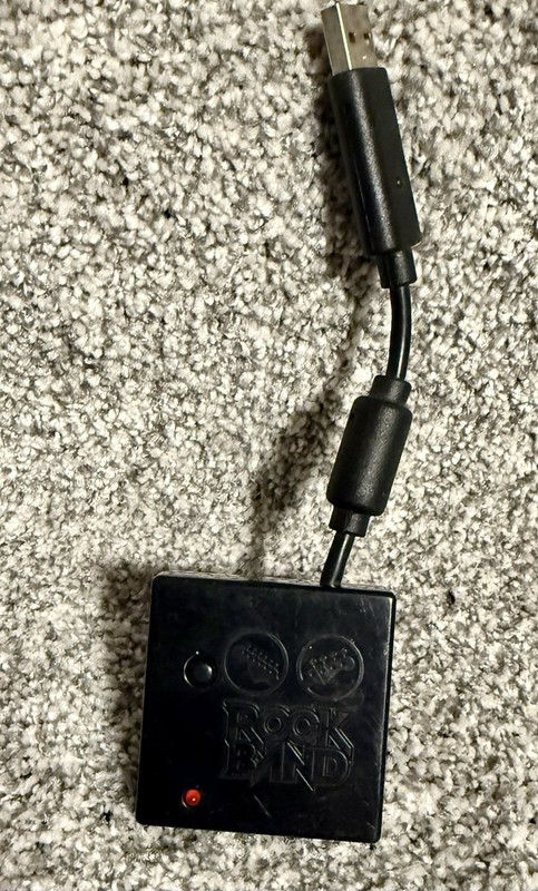 Rock Band Wireless USB Guitar Dongle VFR8221512 PS2 PS3 Fender Stratocaster
