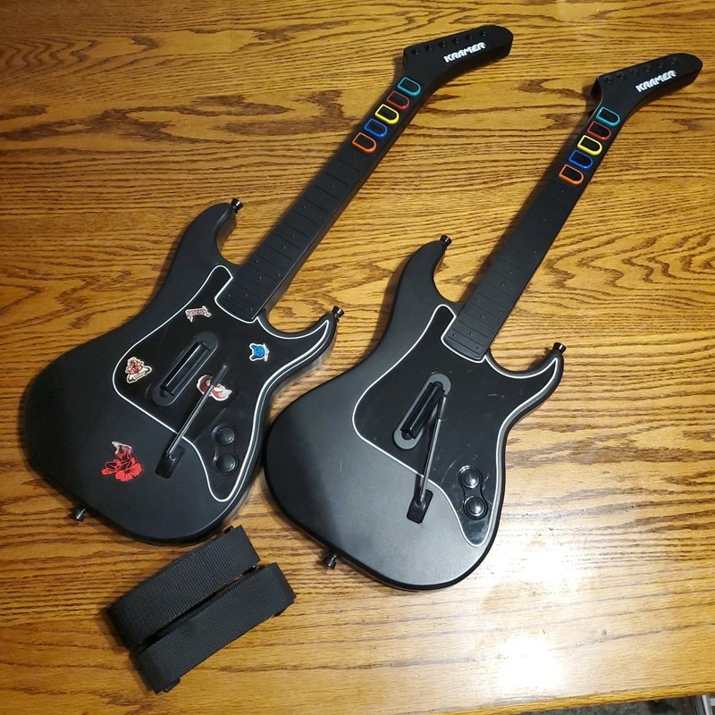 2 Guitar Hero Kramer Striker Red Octane Wireless Controllers 95119.805 No Dongle