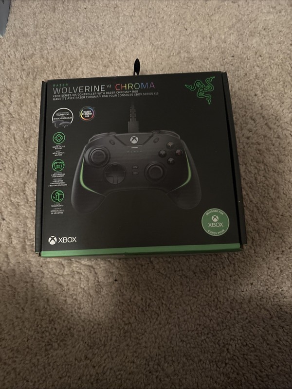 Razer Wolverine V2 Gaming Controller for Xbox Series X/S – Black