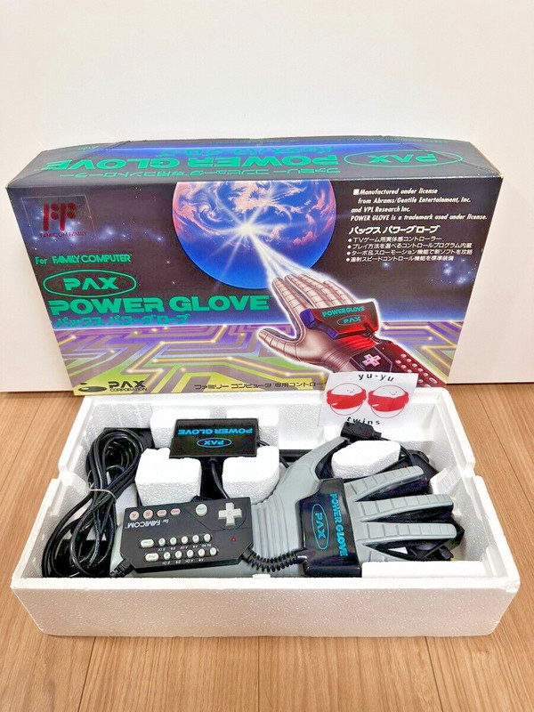 Pax Power Glove Nintendo Famicom NES Controller Family Computer Video Game