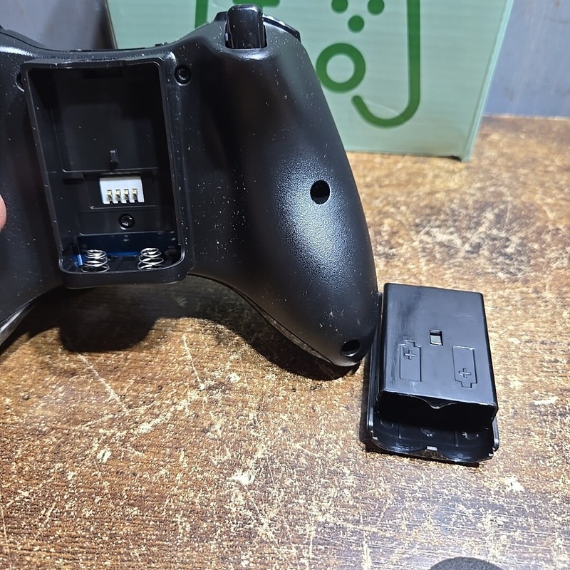 Multi Platform Wireless Controller gallery