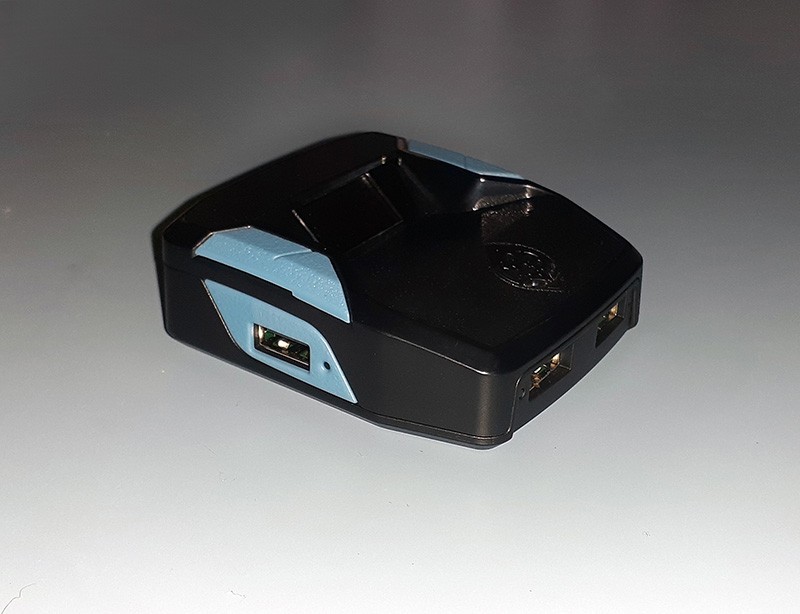 Cronus Zen Controller Emulator – Xbox, PlayStation, Nintendo, PC (Great Shape!)