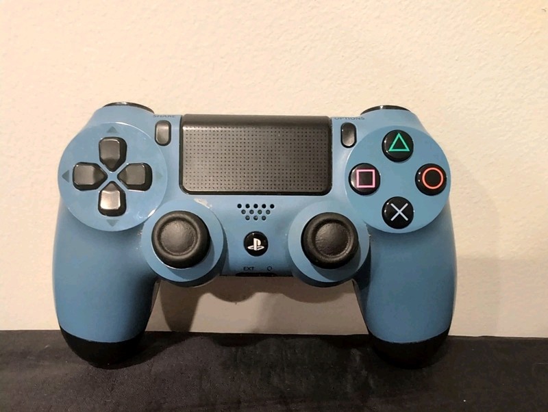 Sony DualShock 4 Uncharted Wireless Controller PS4 Blue
