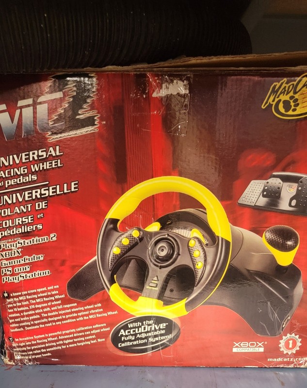 Mad Catz MC2 Universal Racing Wheel PS2 PS1 PSX Xbox GameCube