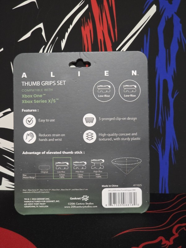 NEW Alien Thumb Xbox One Grips Set Face Hugger Low Rise GEEKNET Gamestop gallery