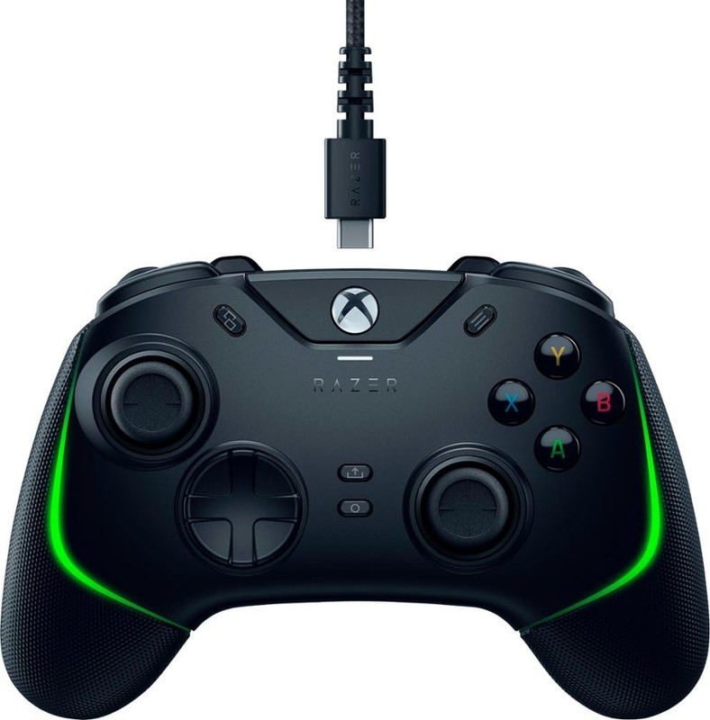 Razer Wolverine V2 RGB Chroma Wired Gaming Controller Xbox/ PC (Black, open box)