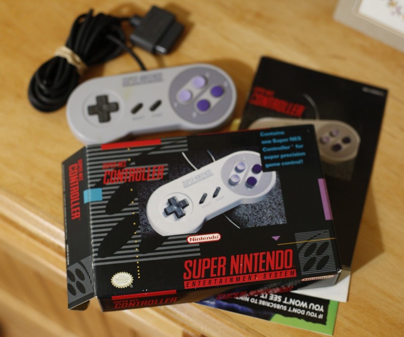 CIB OEM Super Nintendo (SNES) Controller (SNS-005)