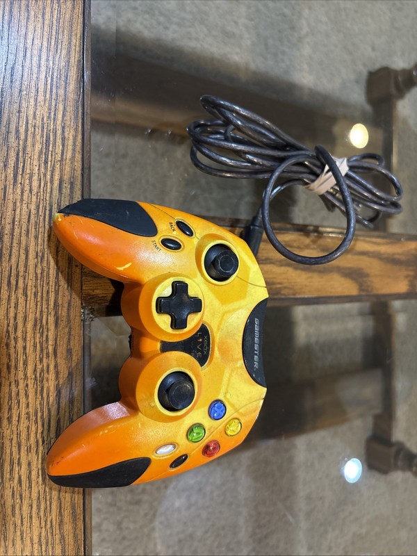 Radica Gamester 2002 Xbox Live Wired Controller Orange Tested Working