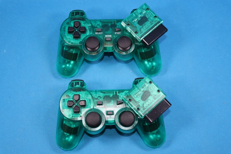 FOR PLAYSTATION2 PS2 PS1 Dual Vibration WIRELESS Controller CLEAR GREEN SET OF 2