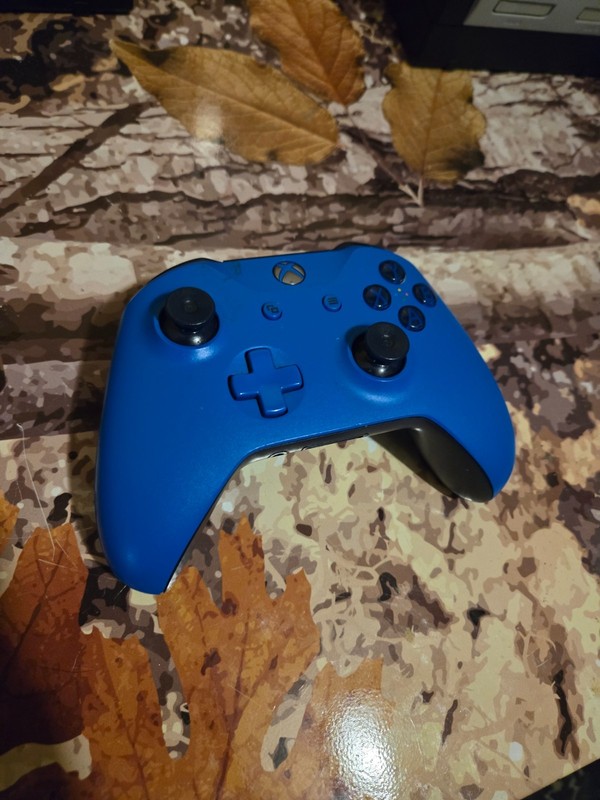 Xbox one controller for parts/repair ONLY