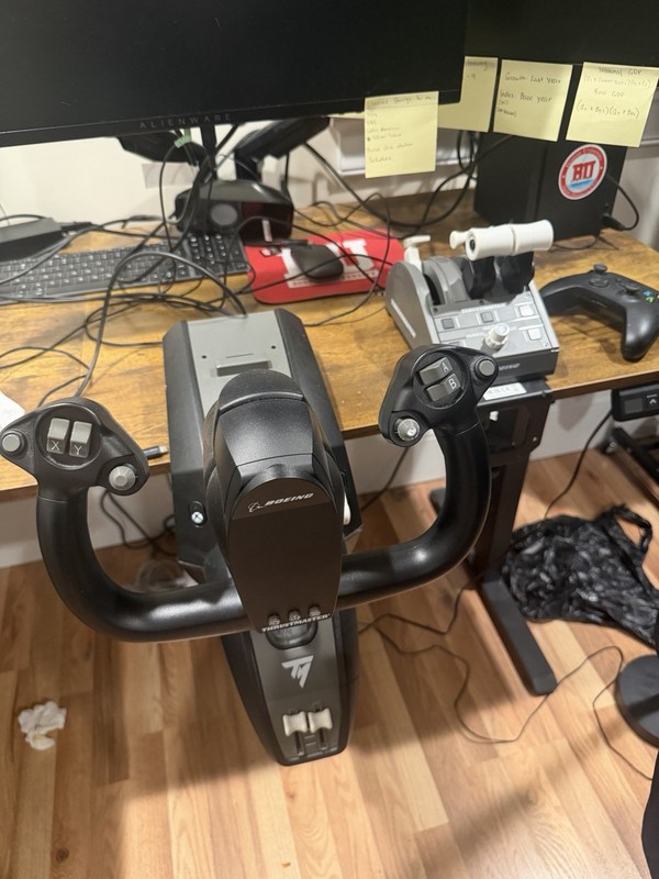 Thrustmaster TCA Yoke Pack Boeing Edition Flight Yoke w/ Throttle Module PC