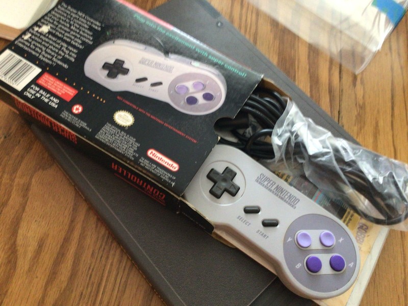 Super NES Controller 1991 JAPAN Super Nintendo Entertainment System in Box