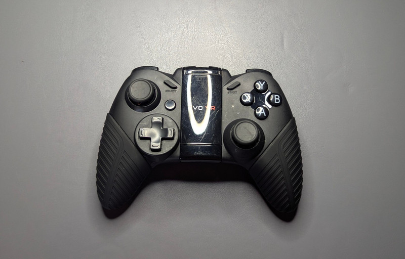 EVO VR Wireless Bluetooth Controller for Smartphones [ Pro Level ] gallery