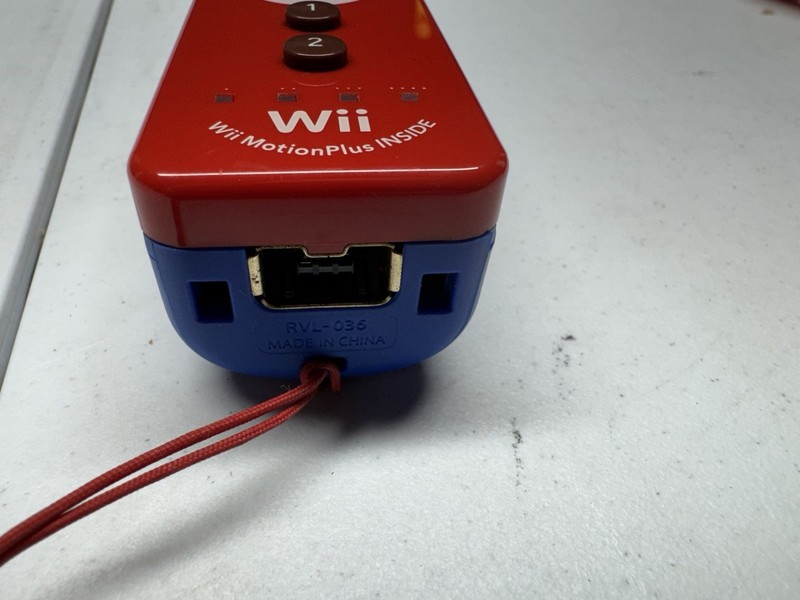 Nintendo Wii MARIO Remote Plus Motion Controller & Silicone Sleeve Red - TESTED gallery