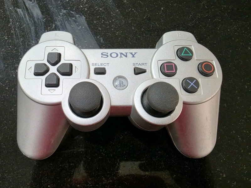 Official Sony PlayStation 3 PS3 Silver DualShock 3 Wireless Controller Read
