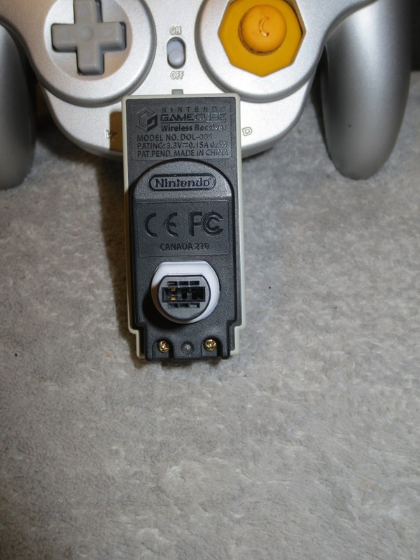 GameCube Wavebird Wireless Controller w/ Receiver - Tested - Works on Ch. 2 Only gallery