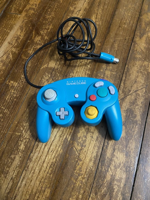 Official Nintendo GameCube Controller Teal Emerald Blue Tight Stick US Seller