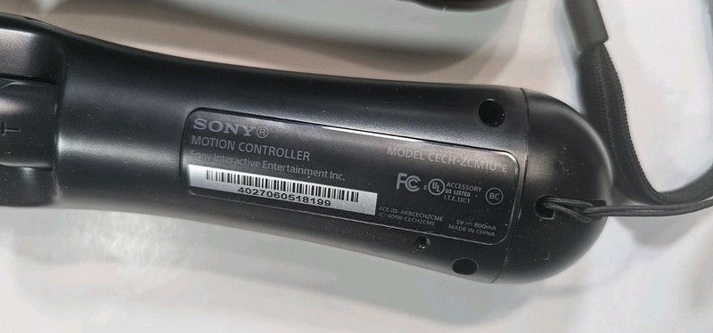 Lot of 4 Sony PlayStation Move ZCM1U PS3 PS4 Motion Controllers With Camera gallery
