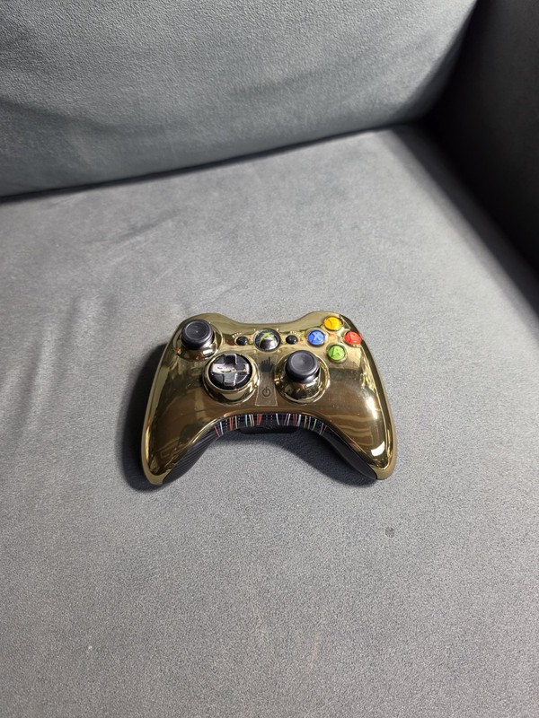Xbox 360 Controller Limited Edition STAR WARS C3PO – (VERY RARE) Small Chip