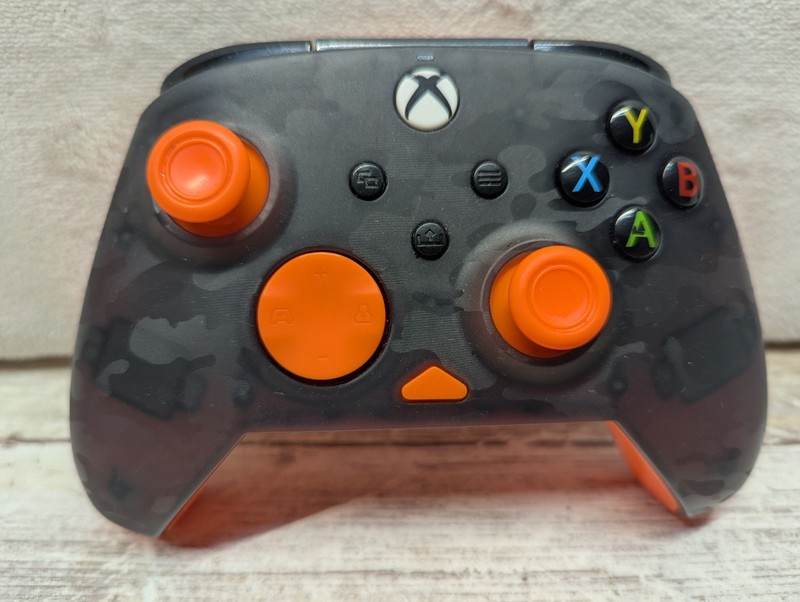 Turtle Beach Rematch™ Core Wired Controller 1x Neon Orange 1x TESTED (no cable)