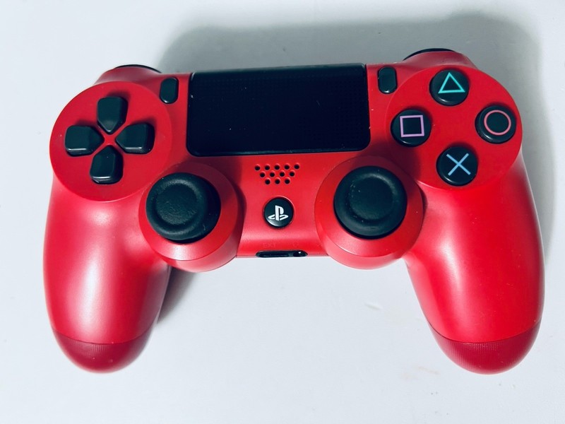 Sony PlayStation 4 PS4 Dualshock 4 Controller Red – Used