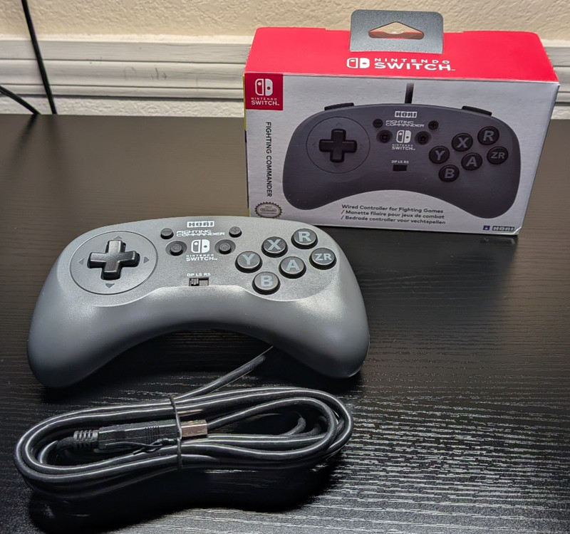 Hori Fighting Commander Controller for Nintendo Switch – Gray