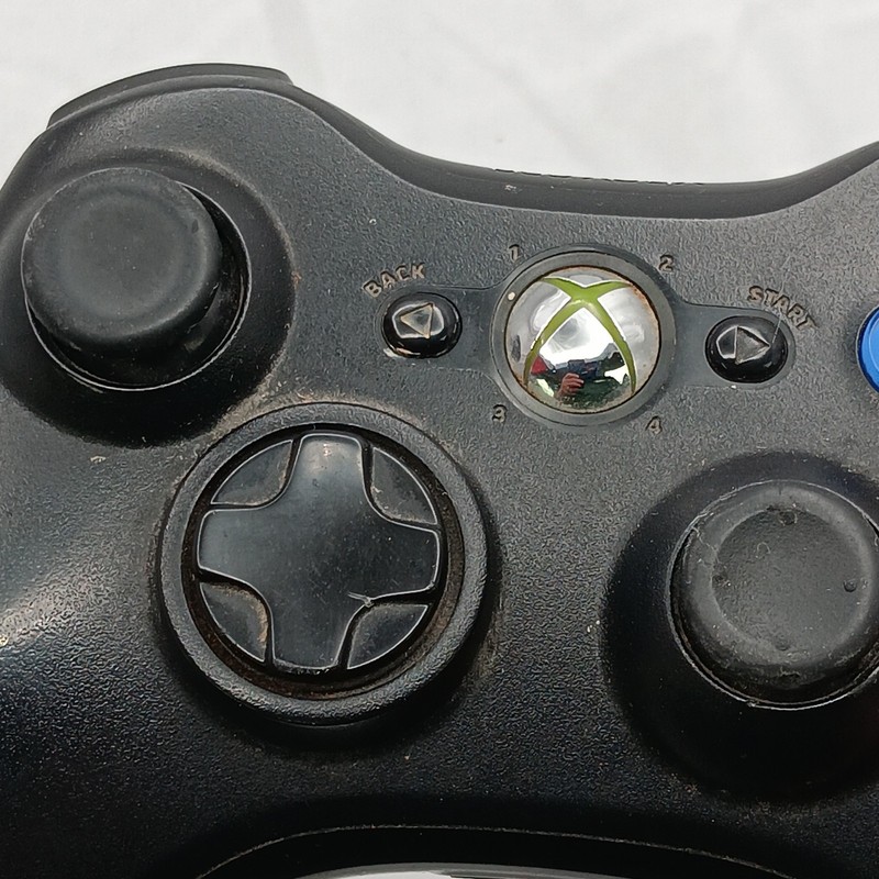 Microsoft Xbox 360 Wireless Controller Black Damaged WORKS buttons stick