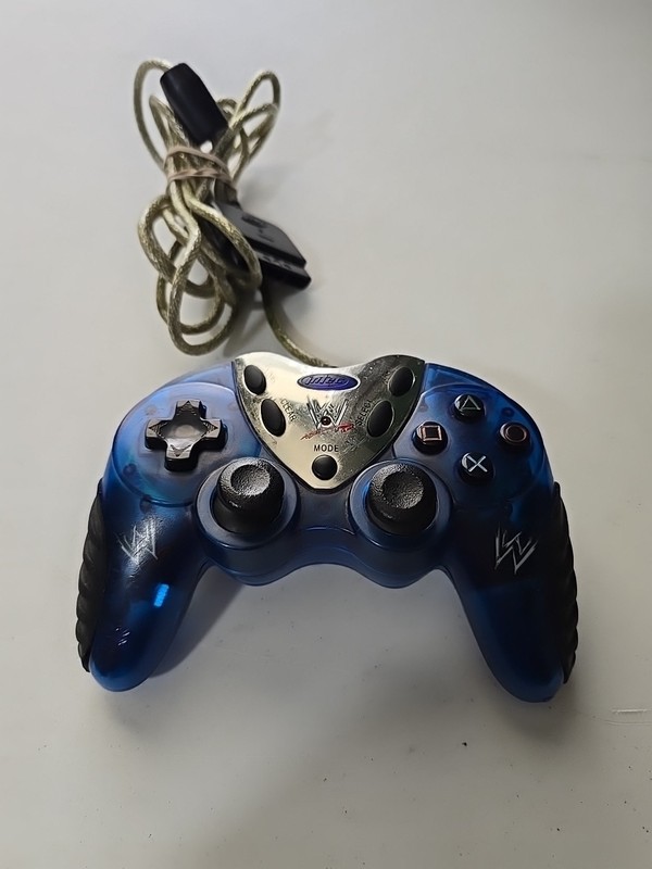 Intec Playstation 2 PS2 WWE Video Game Controller Untested