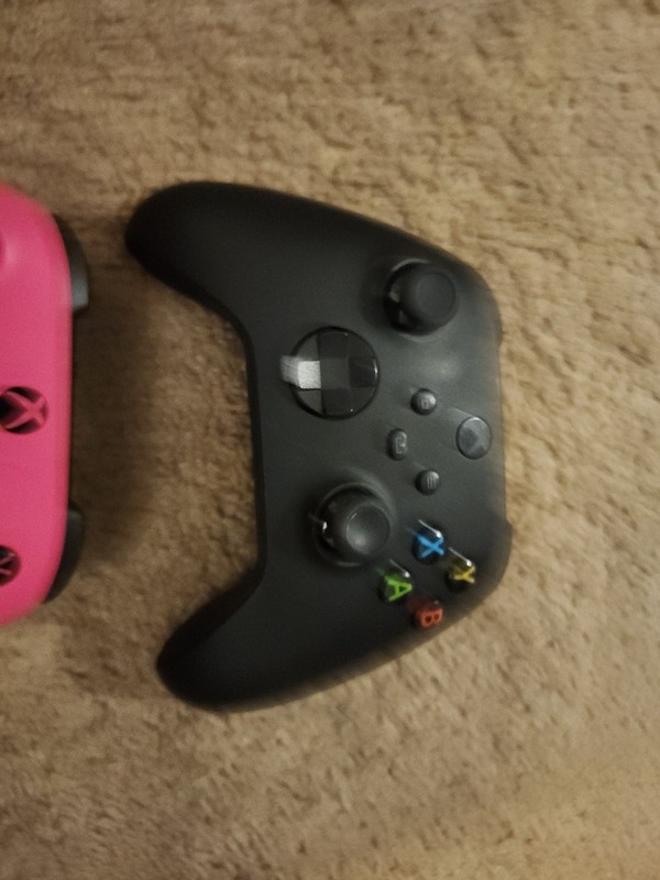 Lot of 2 Xbox One Wireless Controllers Model 1708 PARTS Bluetooth Powers On gallery