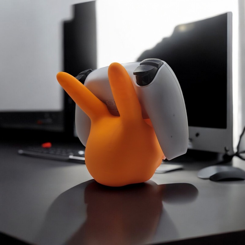 Charizard Controller Holder - Pokemon Game Collectible Figurine Desk Pet gallery