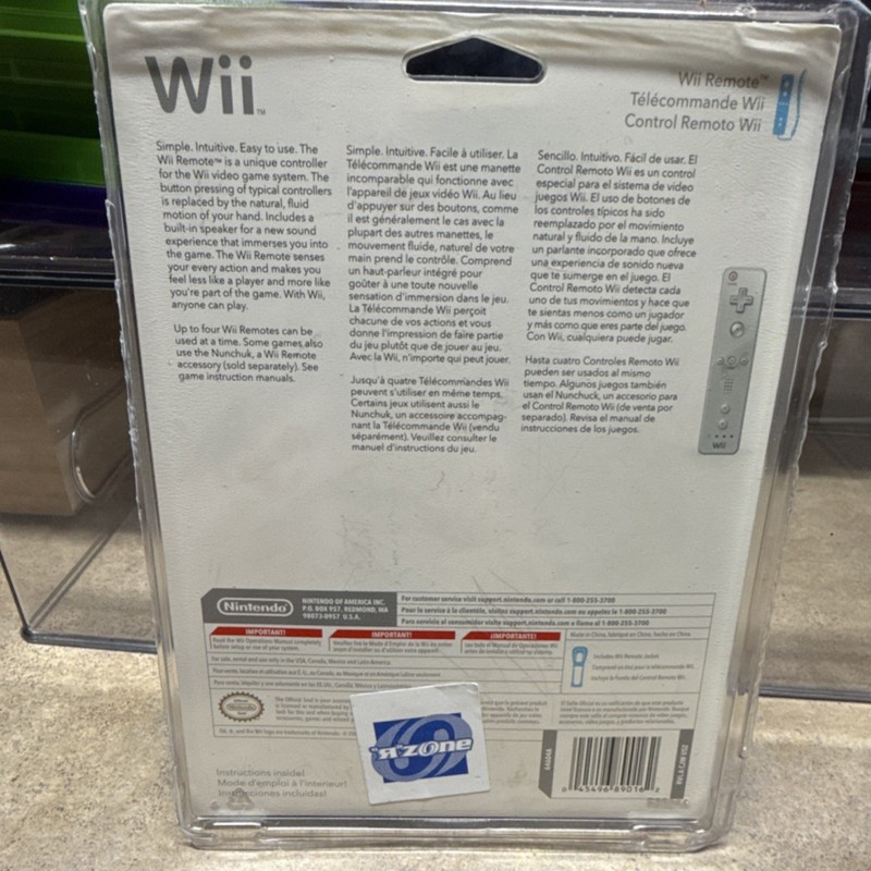 Nintendo Wii Remote Controller RVL-003 White Wireless Built-in Speaker gallery