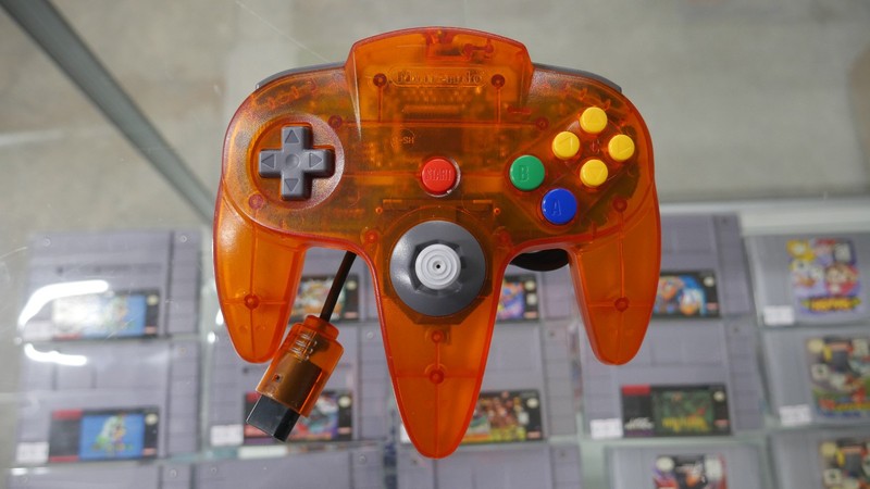 Official OEM Nintendo 64 N64 Fire Orange Controller w/ GREAT OEM Stick!!!