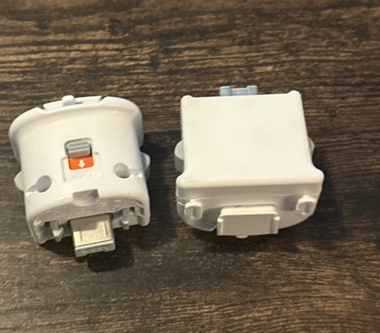 2 Official Genuine Nintendo Wii Motion Plus Adapter OEM MotionPlus Free Shipping