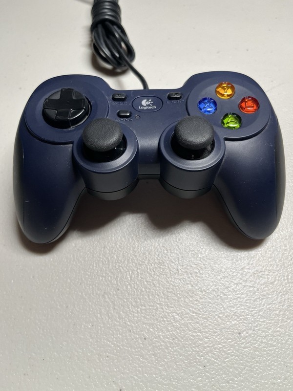 Logitech F310 (940-000110) Gamepad – Lightly Used
