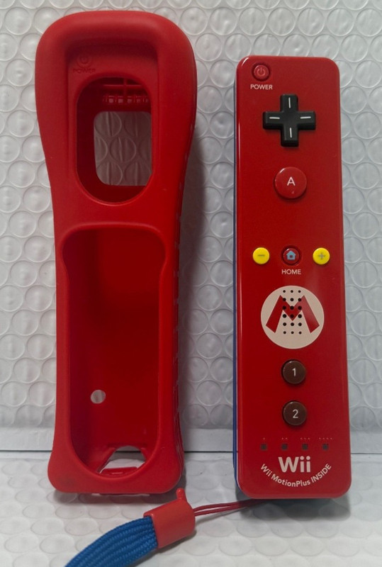 Nintendo Wii / Wii U Mario Limited Edition Controller