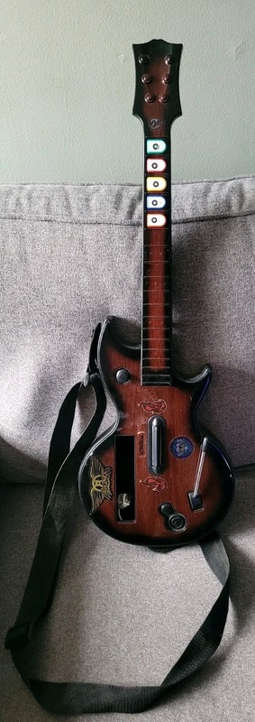Nintendo Wii Aerosmith Les Paul Guitar Hero Gibson Controller with Strap