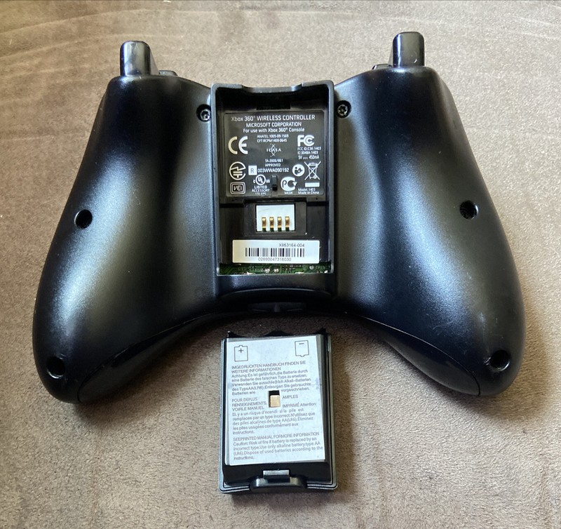 Official Microsoft Xbox 360 Black Wireless Controller! ~ Works Great! Authentic! gallery