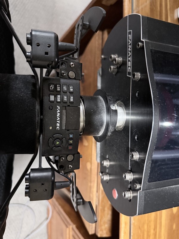 Fanatec ClubSport CSW V2.5 Wheel Base W/ Power Adapter, wheel &desk mount gallery
