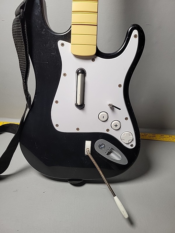 PS3 Harmonix Fender Stratocaster Guitar Hero Wireless 822151 FOR PARTS gallery