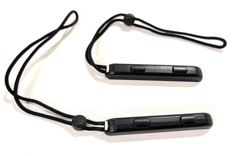 HAC-014 Nintendo Switch Joy-Con Wrist Straps (Black) – Replacement