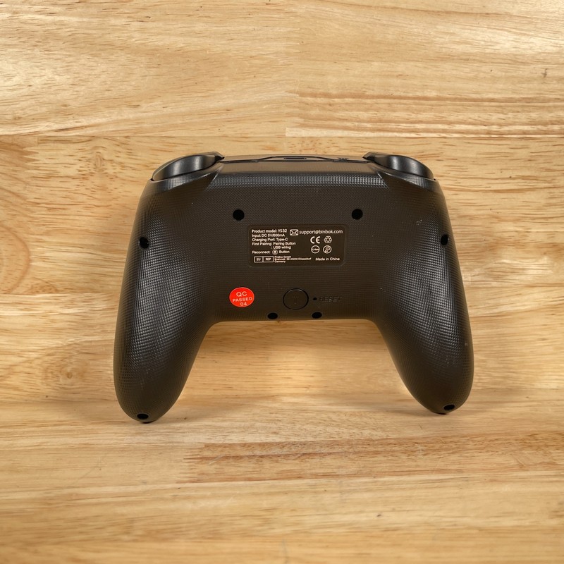 Born to Game YS32 Black Handheld Wireless Nintendo Switch Compatible Controller gallery